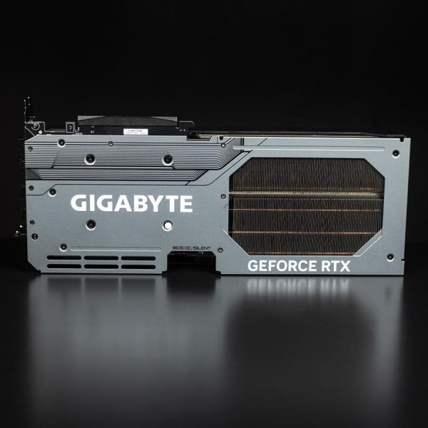 Card màn hình Gigabyte GeForce RTX­­™ 4070 Ti GAMING OC 12G (GV-N407TGAMING OC-12GD)